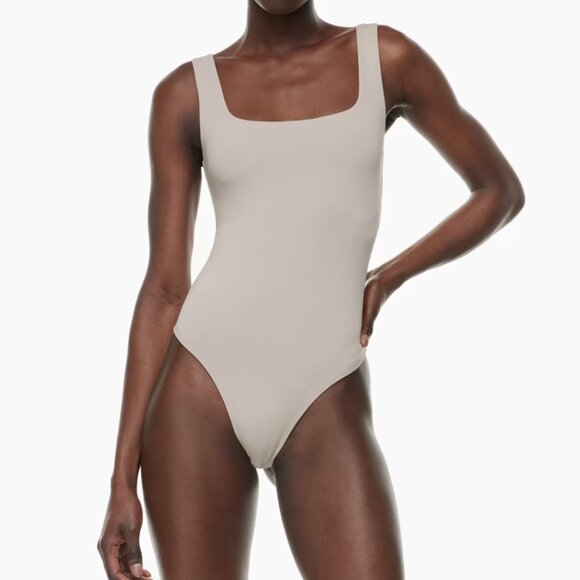Aritzia Tops - Aritzia Babaton Contour Cairo Sleeveless Square Neck Bodysuit